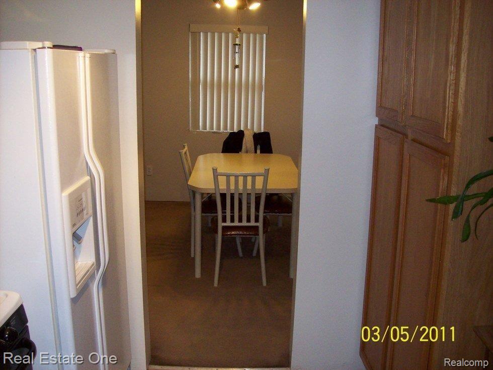 2875 East Long Lake Road Troy, MI 48085 - Photo 5 of 11 105_1795