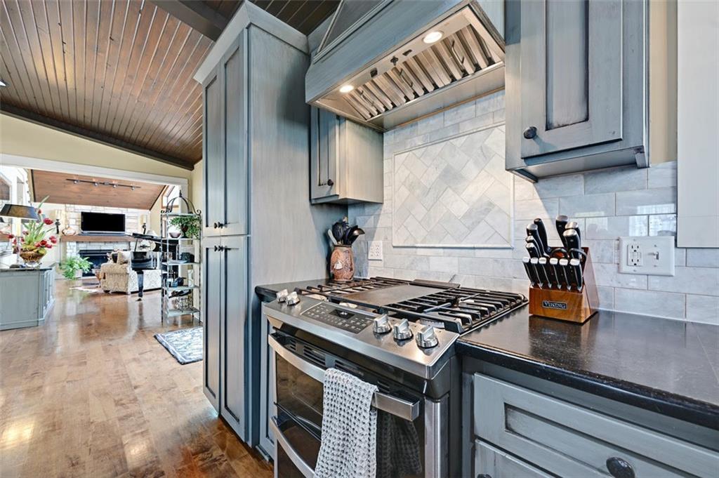 57-58 M Street Lee's Summit, MO 64086 - Photo 13 of 62