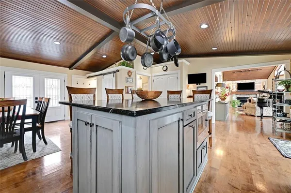 $1,175,000 | 57-58 M Street, Lee's Summit, MO 64086