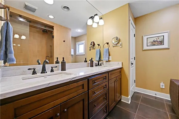 $1,175,000 | 57-58 M Street, Lee's Summit, MO 64086