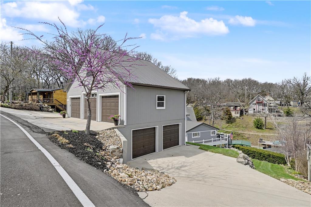 57-58 M Street Lee's Summit, MO 64086 - Photo 3 of 62