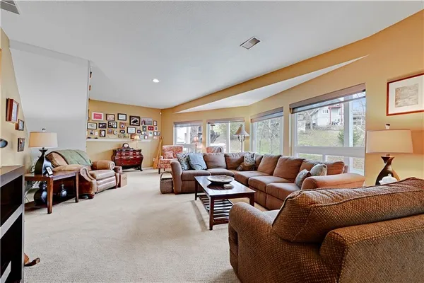 $1,175,000 | 57-58 M Street, Lee's Summit, MO 64086