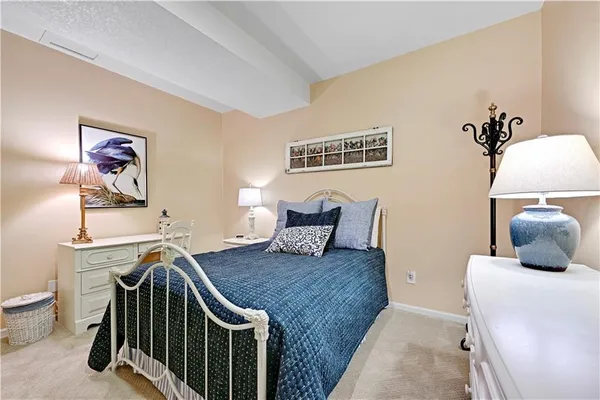 $1,175,000 | 57-58 M Street, Lee's Summit, MO 64086