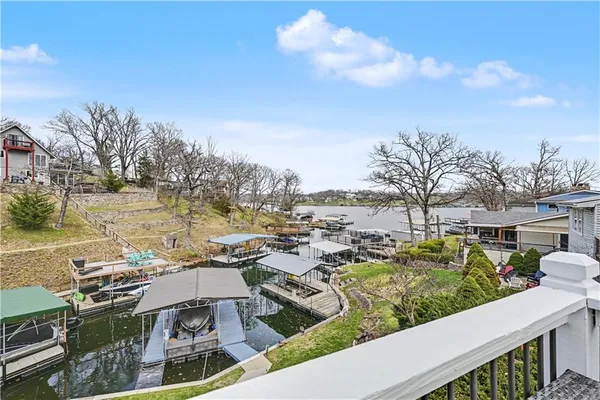 $1,175,000 | 57-58 M Street, Lee's Summit, MO 64086