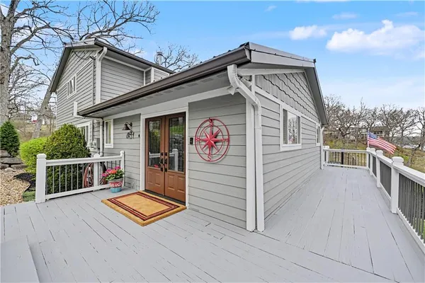 $1,175,000 | 57-58 M Street, Lee's Summit, MO 64086