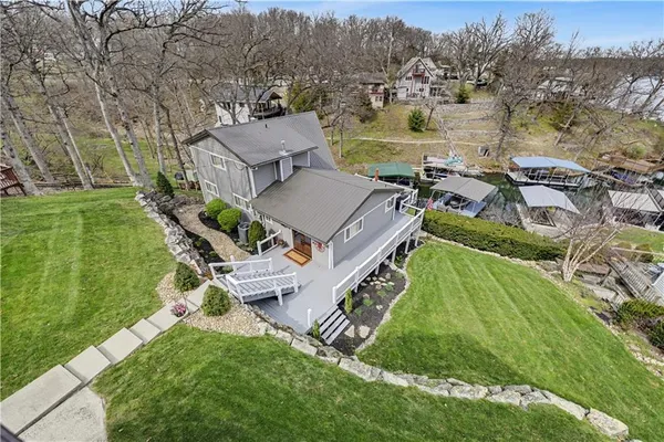 $1,175,000 | 57-58 M Street, Lee's Summit, MO 64086