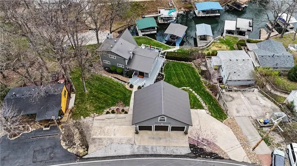 $1,175,000 | 57-58 M Street, Lee's Summit, MO 64086