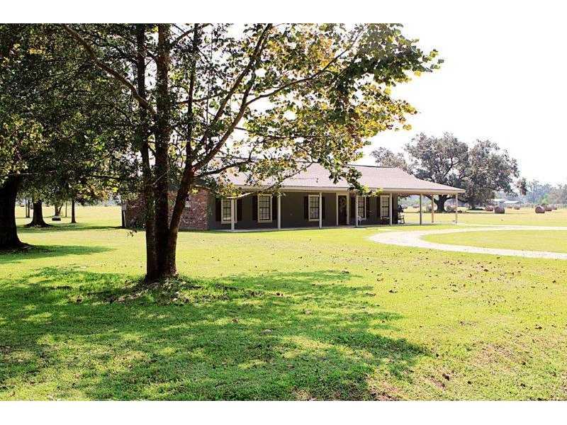 19512 Robert Road Hammond, LA 70401 - Photo 2 of 25 Gallery Image 2