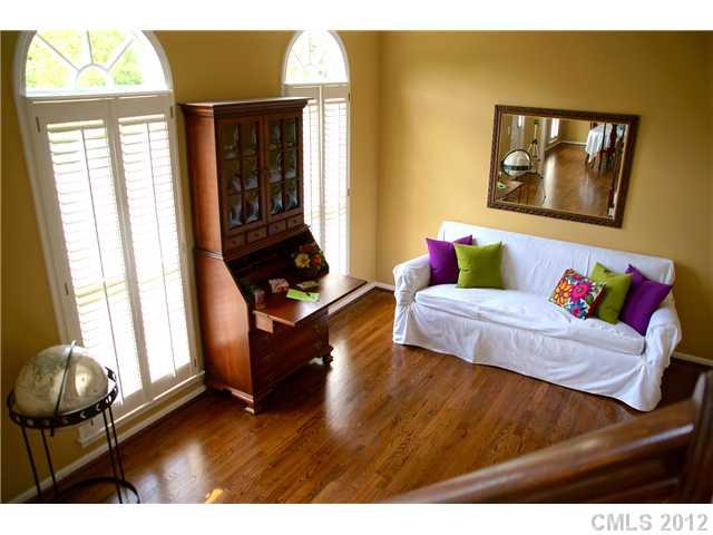 215 Rosedale Lane Matthews, NC 28105 - Photo 8 of 16 Gallery Image 8