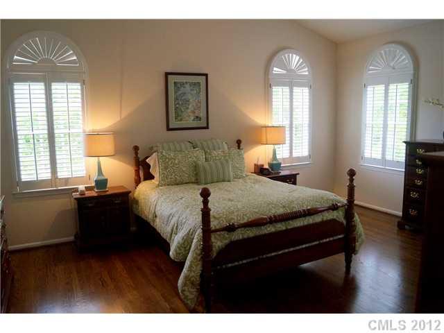 215 Rosedale Lane Matthews, NC 28105 - Photo 10 of 16 Gallery Image 10
