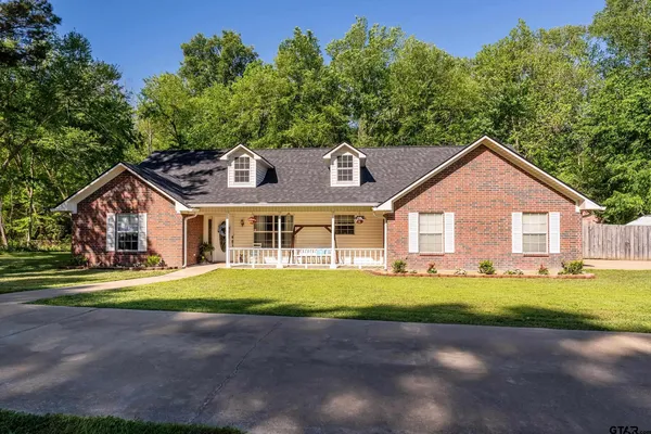 $384,900 | 121 Haby Drive, Whitehouse, TX 75791