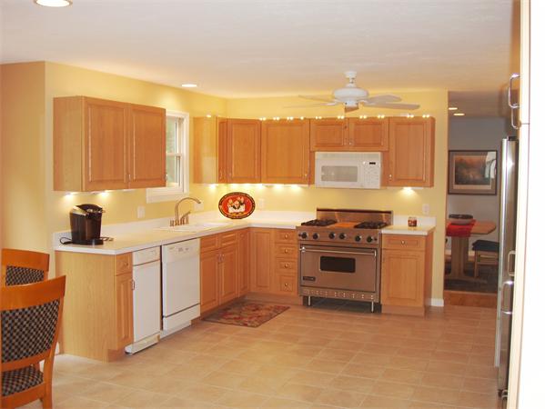 11 Magnolia Pointe Ashland, MA 01721 - Photo 11 of 30