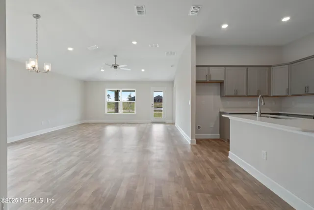 $305,100 | 3111 Forest View Ln Green Cove Springs, Green Cove Springs, FL 32043