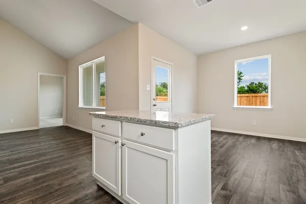 $2,190 | 345 Fastboy Lane, Waller, TX 77484