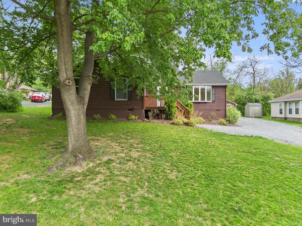 $369,900 | 611 Manito Trail, Winchester, VA 22602
