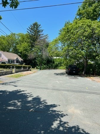 5 Jefferson Road Peabody, MA 01960 - Photo 3 of 11 Gallery Image 3