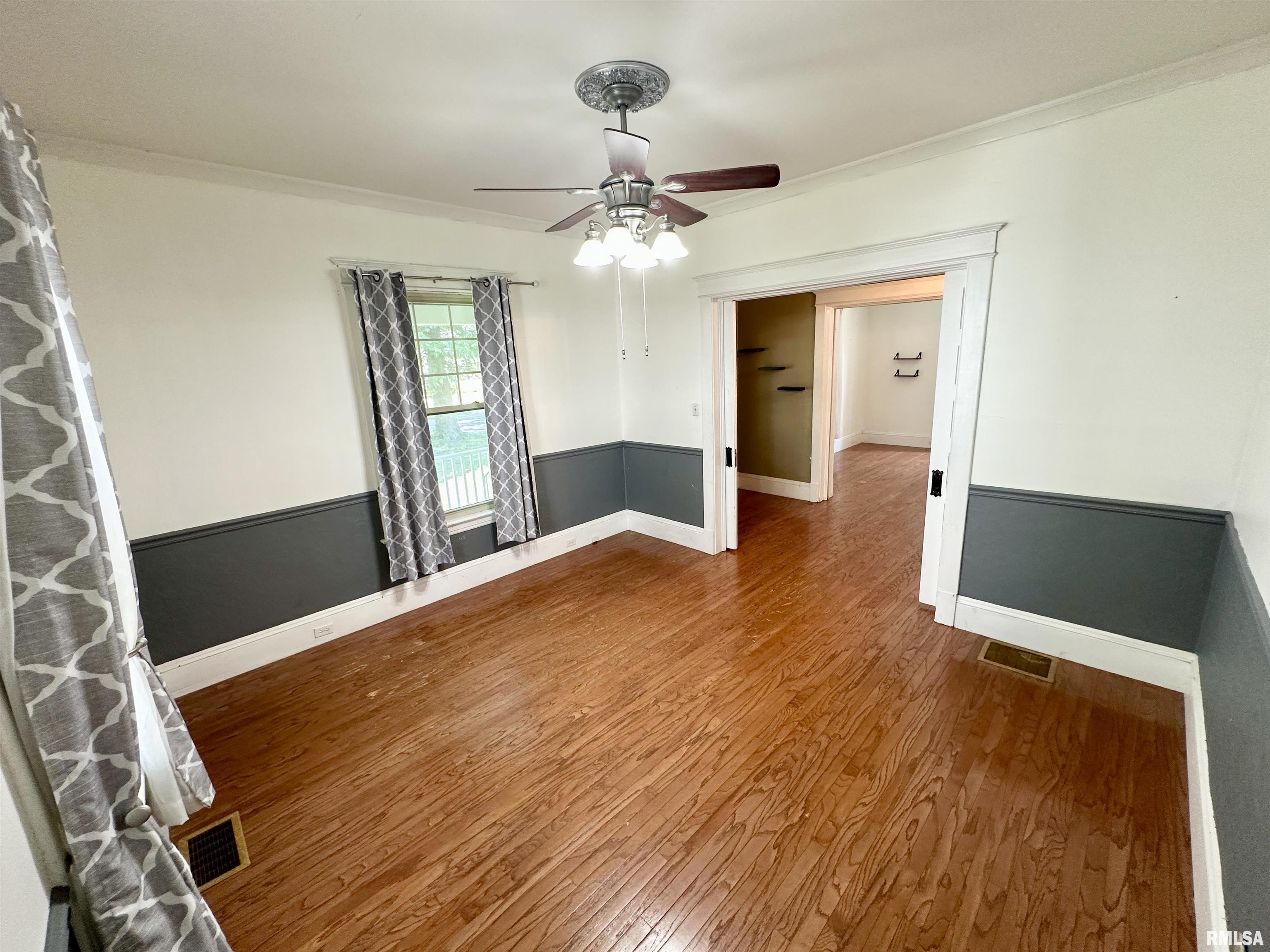 231 North Webster Avenue Jacksonville, IL 62650 - Photo 15 of 66