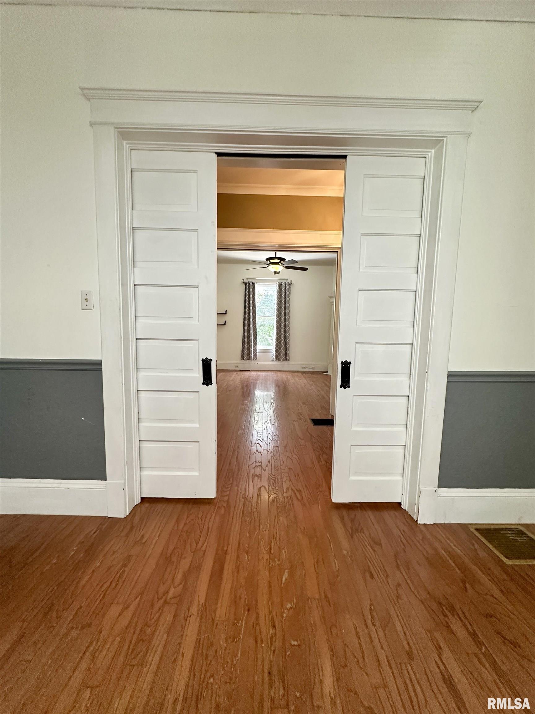 231 North Webster Avenue Jacksonville, IL 62650 - Photo 16 of 66