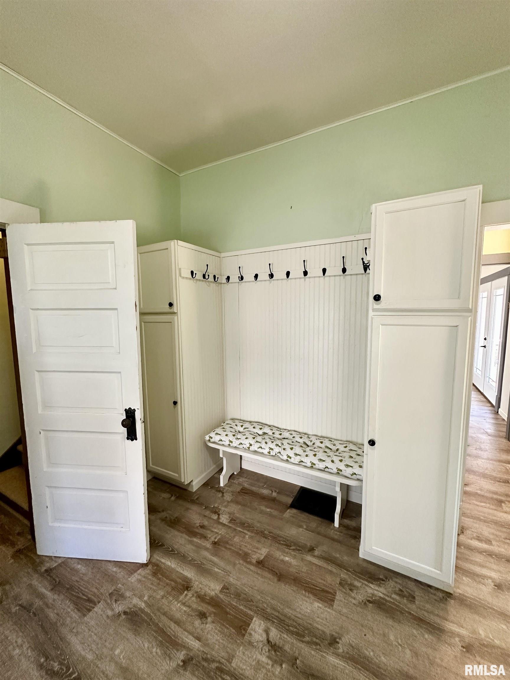 231 North Webster Avenue Jacksonville, IL 62650 - Photo 29 of 66