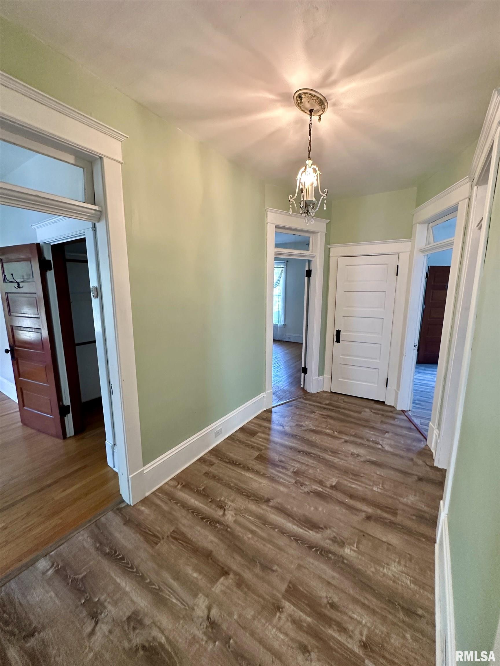 231 North Webster Avenue Jacksonville, IL 62650 - Photo 35 of 66