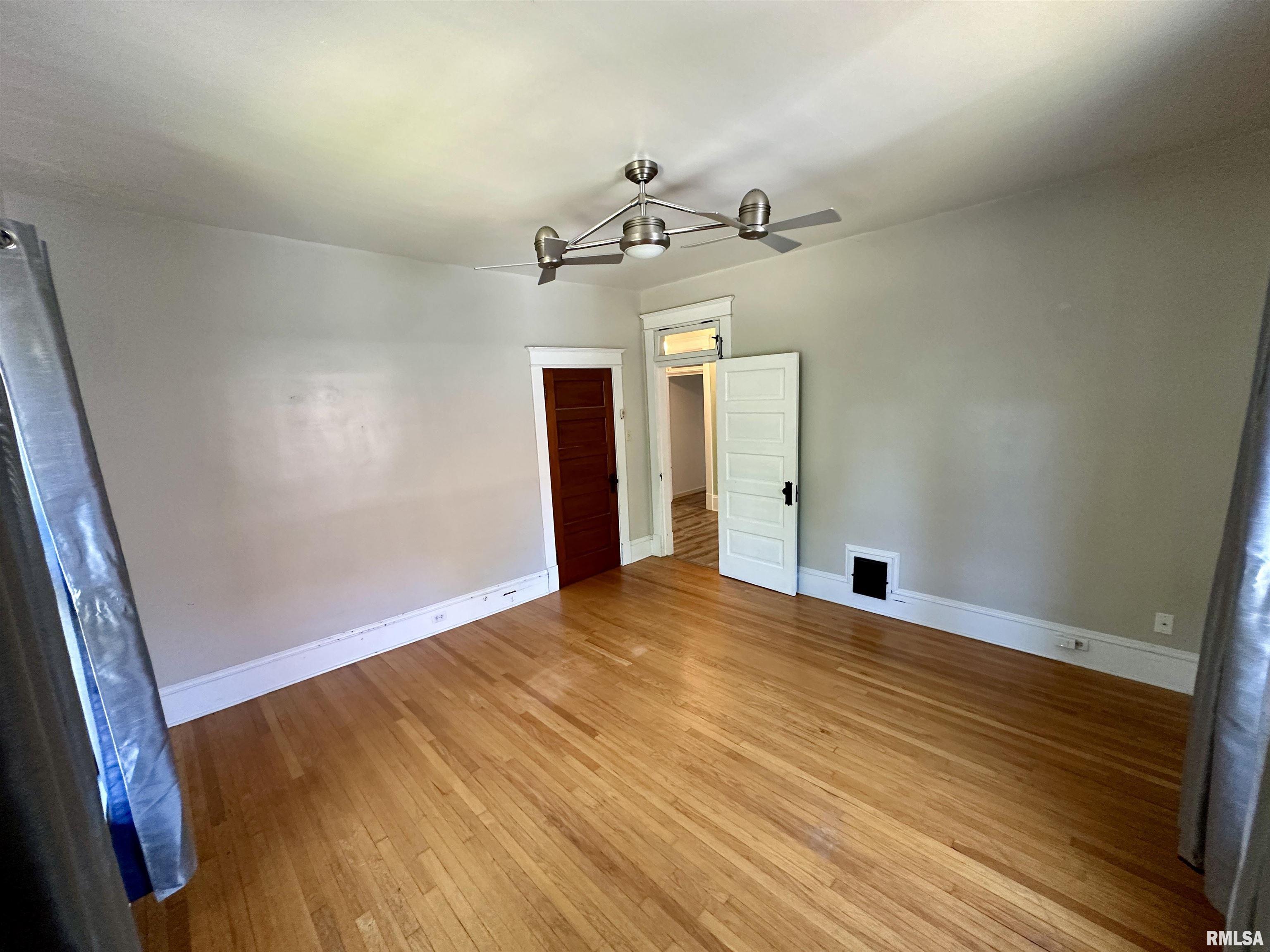 231 North Webster Avenue Jacksonville, IL 62650 - Photo 37 of 66