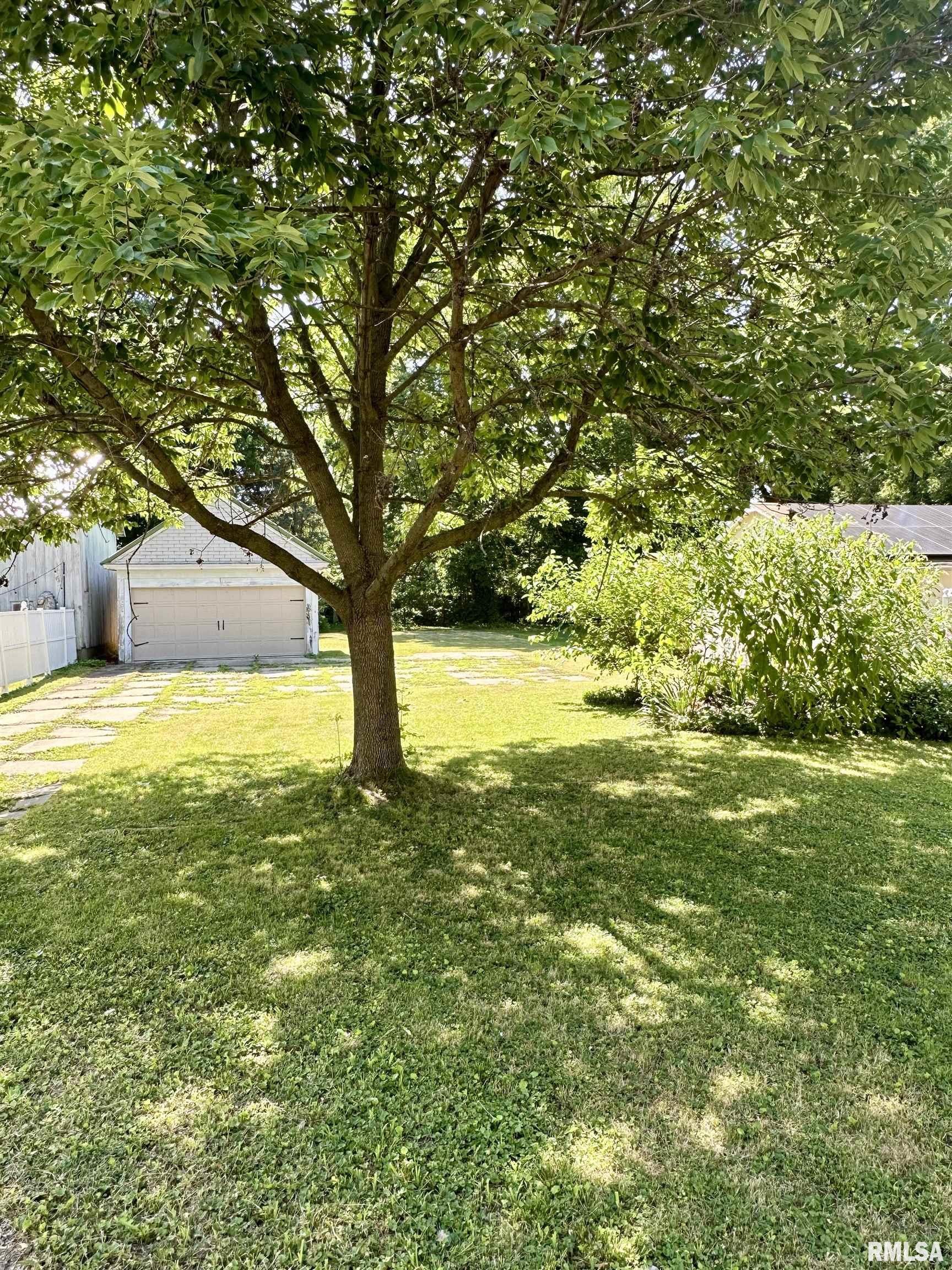 231 North Webster Avenue Jacksonville, IL 62650 - Photo 64 of 66