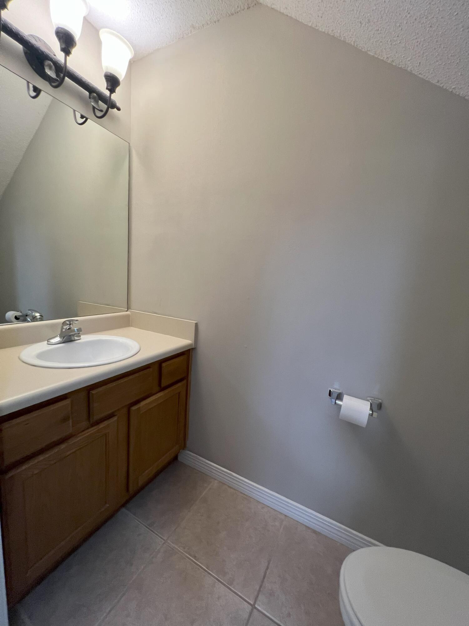 1409 Beaver Run Road Niceville, FL 32578 - Photo 6 of 14 IMG_0730