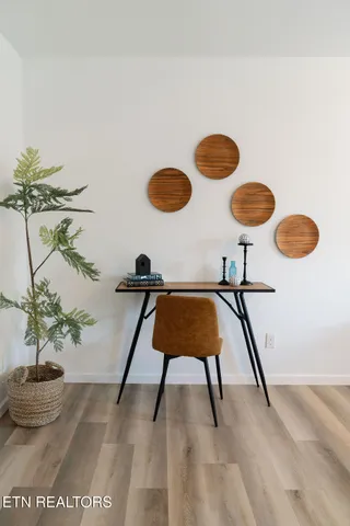 $249,999 | 9316 Number Four Drive, Mascot, TN 37806