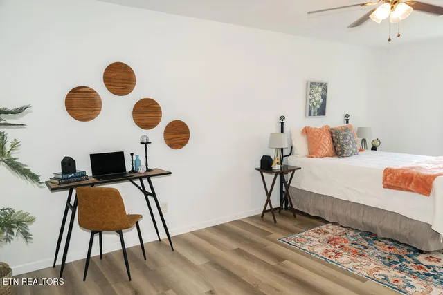 $249,999 | 9316 Number Four Drive, Mascot, TN 37806