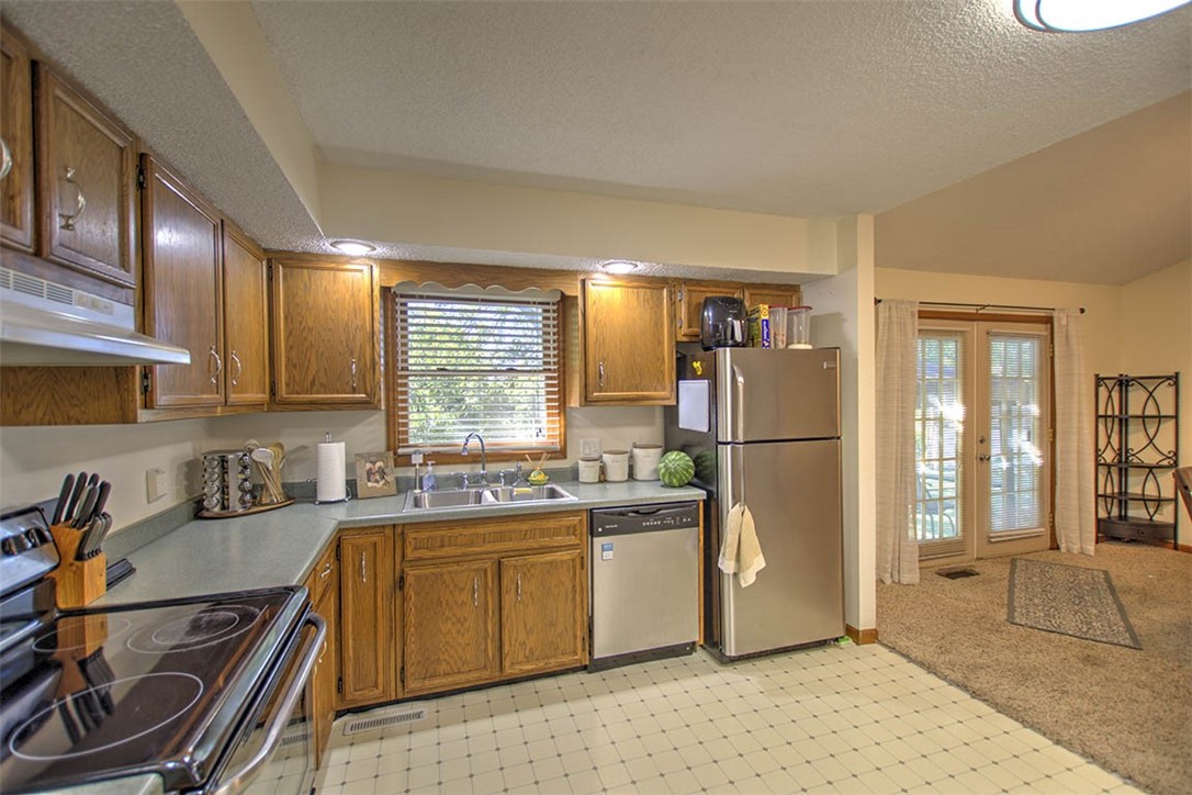 2847 Primrose Lane Decatur, IL 62526 - Photo 16 of 28