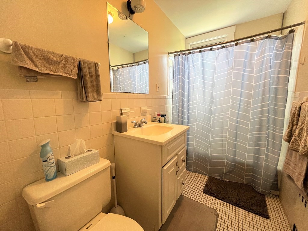 116 Sutherland Road, Unit 12 Boston, MA 02135 - Photo 14 of 18 Gallery Image 14
