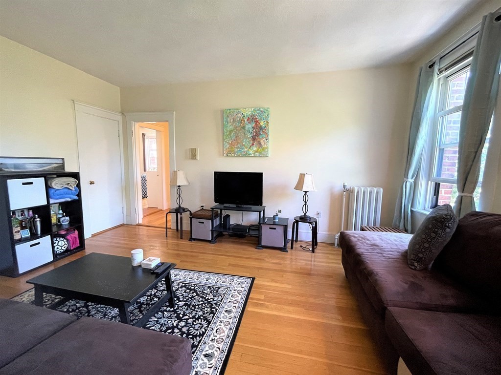116 Sutherland Road, Unit 12 Boston, MA 02135 - Photo 3 of 18 Gallery Image 3