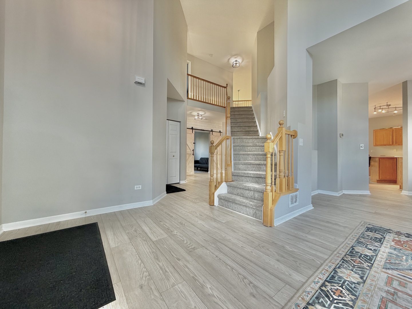 88 Hackney Lane Lindenhurst, IL 60046 - Photo 11 of 60