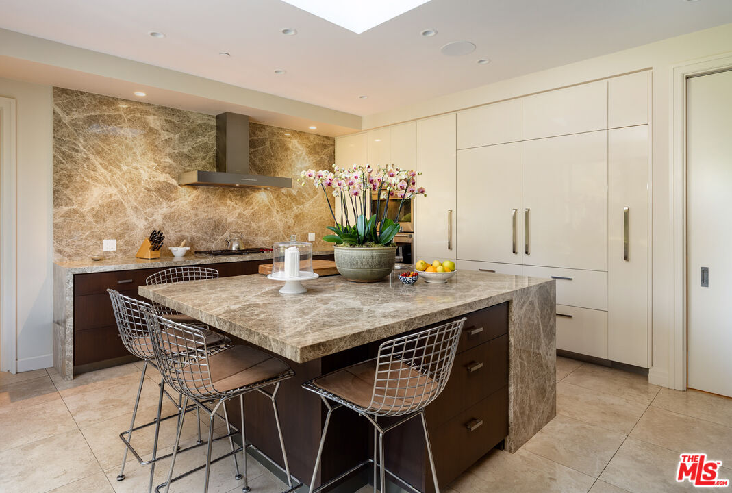2076 China Flat Road Santa Barbara, CA 93108 - Photo 7 of 27 a view of a dining room with furniture