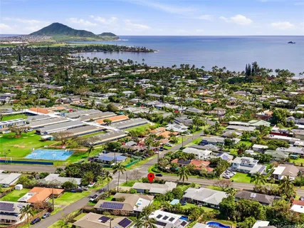 $1,750,000 | 661 North Kainalu Drive, Kailua, HI 96734