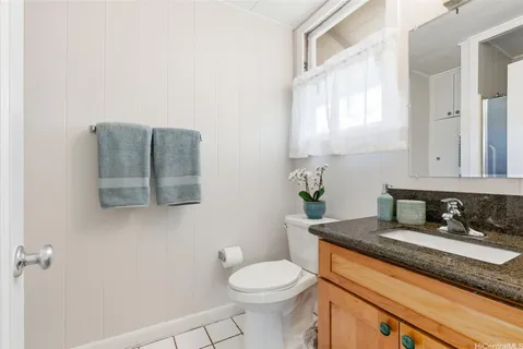 $1,750,000 | 661 North Kainalu Drive, Kailua, HI 96734