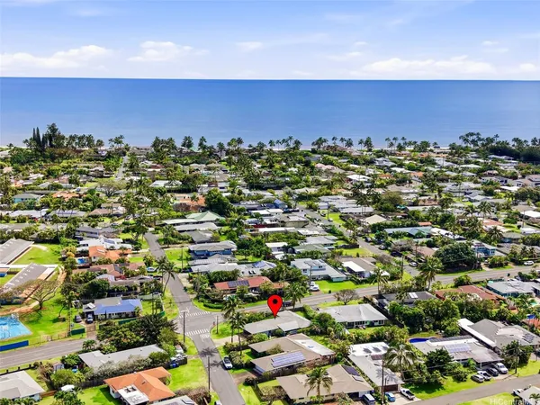 $1,750,000 | 661 North Kainalu Drive, Kailua, HI 96734