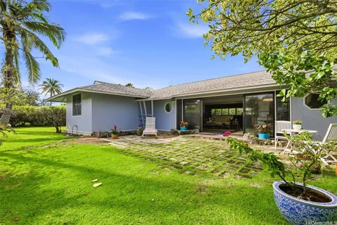 $1,750,000 | 661 North Kainalu Drive, Kailua, HI 96734