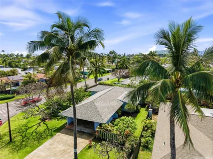 $1,750,000 | 661 North Kainalu Drive, Kailua, HI 96734
