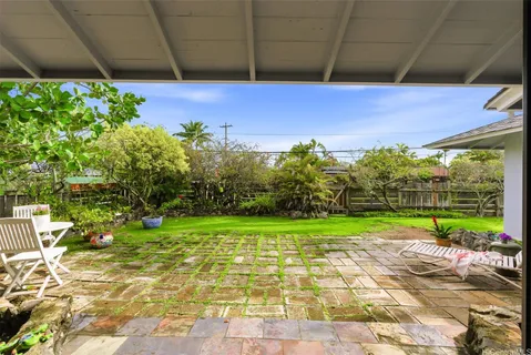 $1,750,000 | 661 North Kainalu Drive, Kailua, HI 96734
