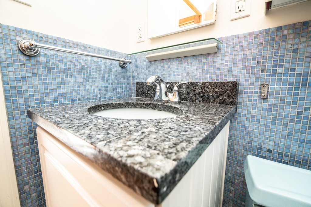 111 Running Brook Road Boston, MA 02132 - Photo 21 of 28 Gallery Image 21