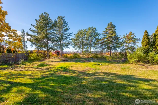 a view of an ocean with a house