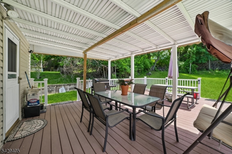 46 Phyllis Road West Orange, NJ 07052 - Photo 23 of 27