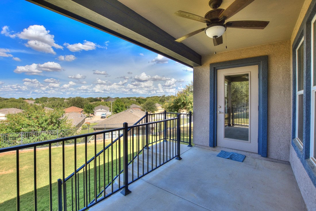 106 Kickapoo Creek Lane Georgetown, TX 78633 - Photo 27 of 33 a view of balcony with furniture