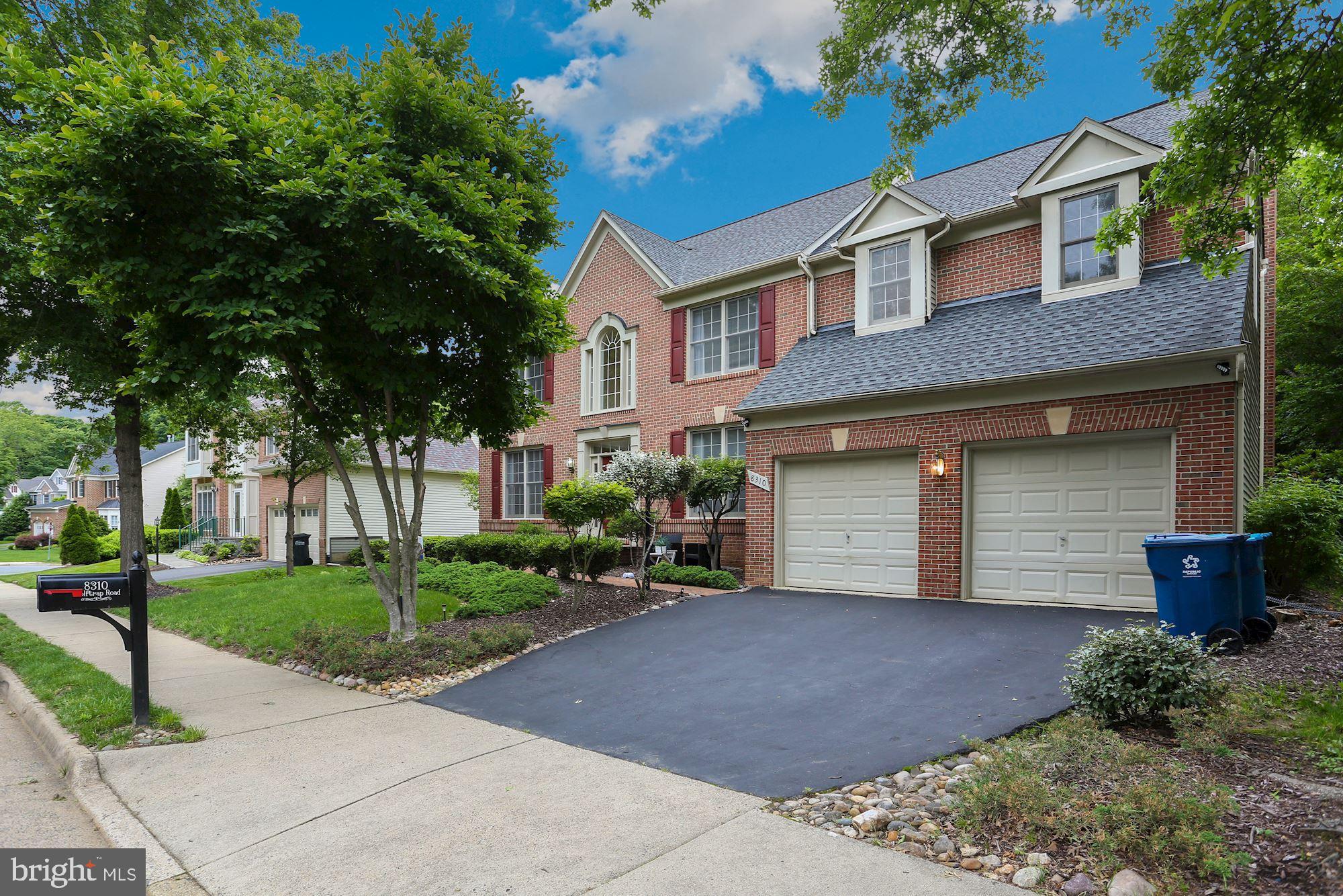 8310 Wolftrap Road Vienna, VA 22182 - Photo 2 of 32