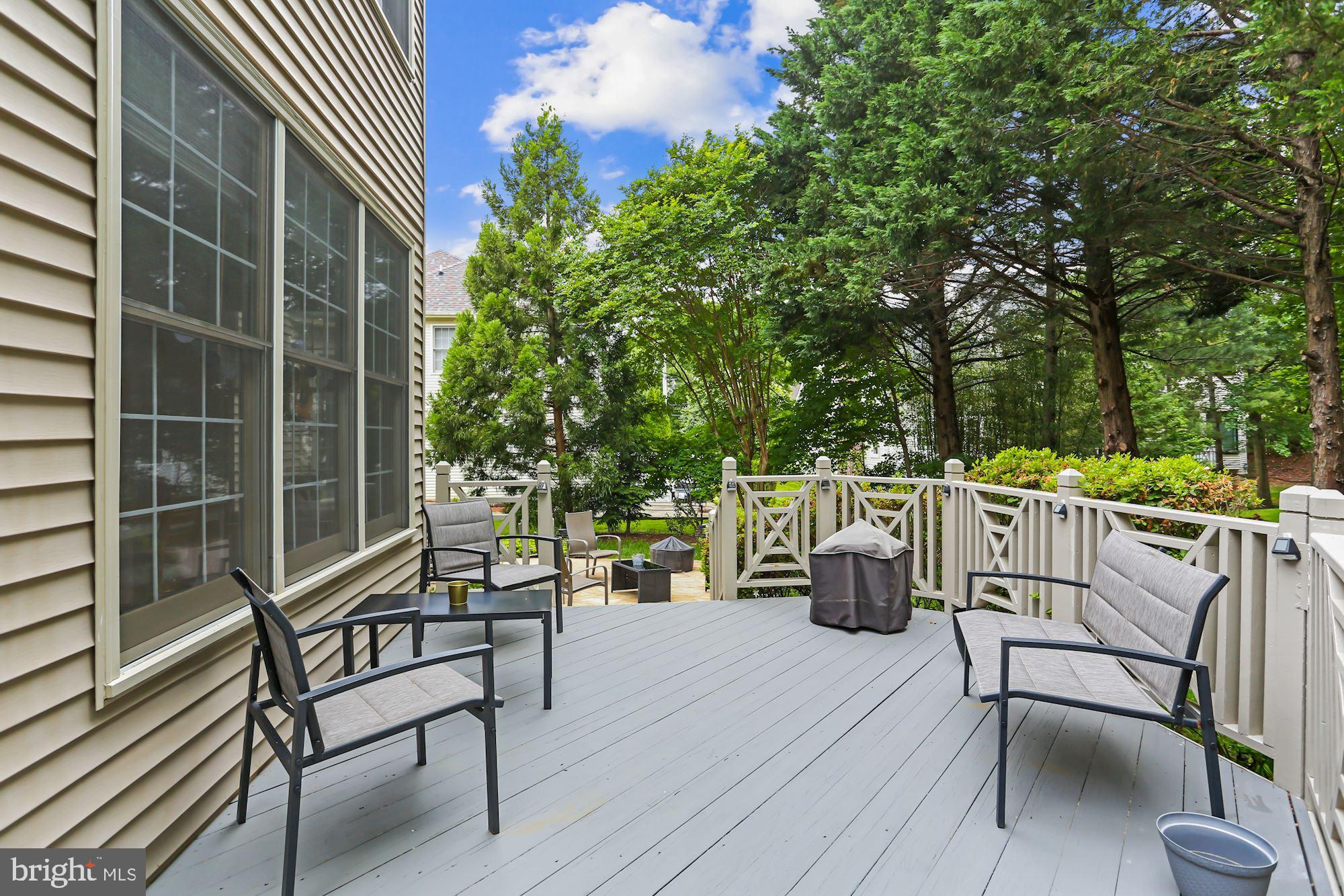 8310 Wolftrap Road Vienna, VA 22182 - Photo 28 of 32