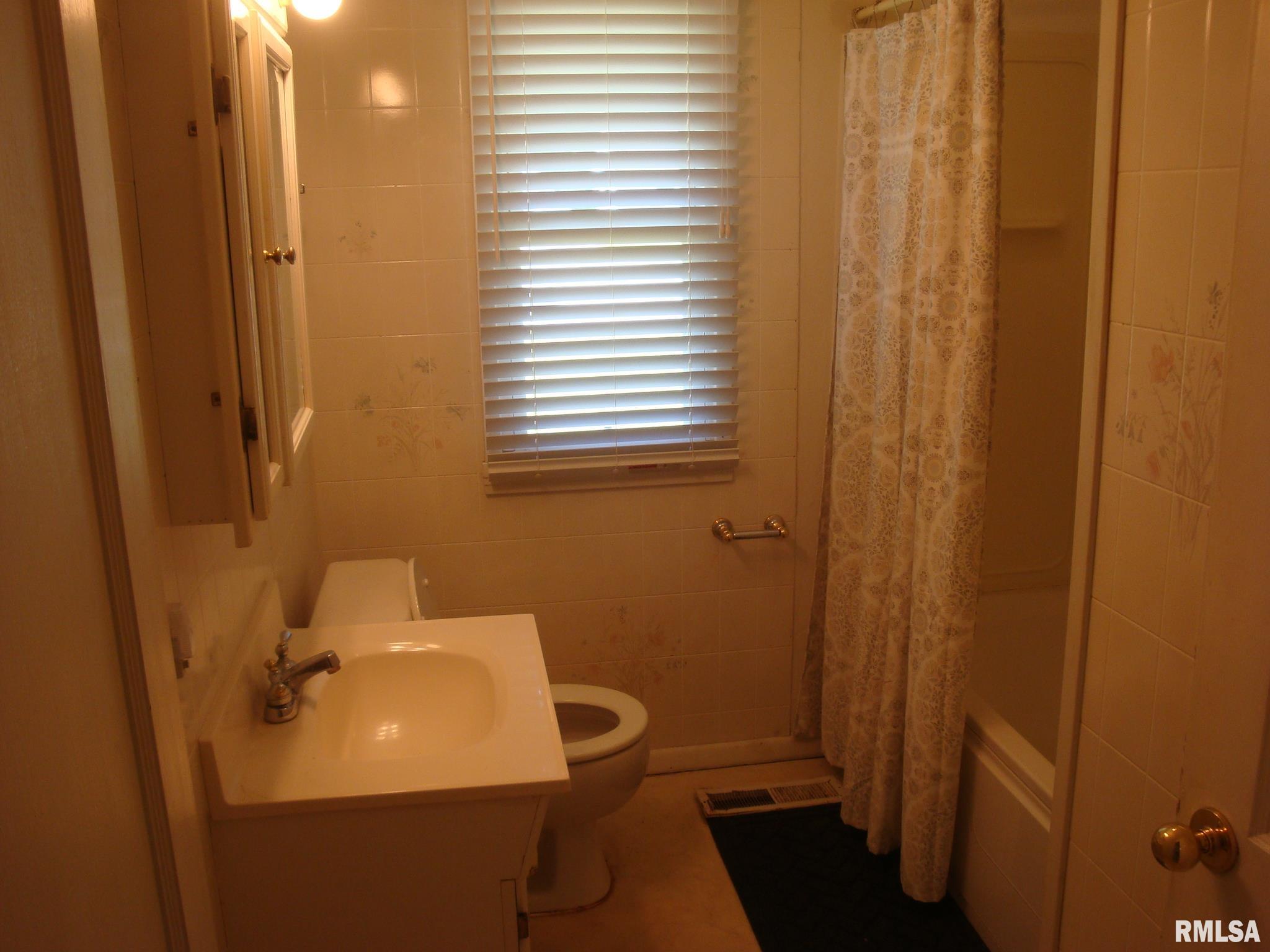 1616 North 21st Street Springfield, IL 62702 - Photo 6 of 12