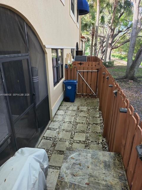 513 Racquet Club Road, Unit 55 Weston, FL 33326 - Photo 18 of 22