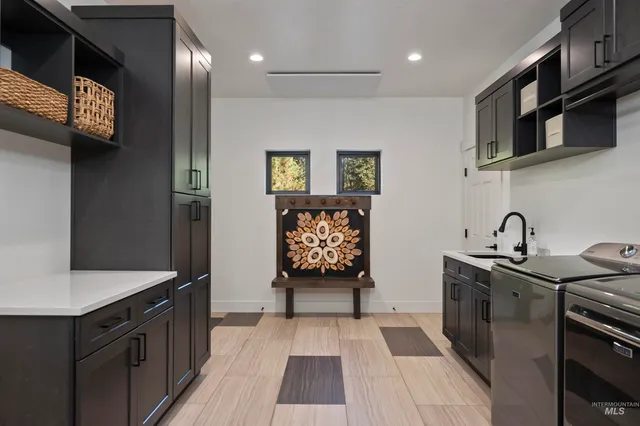 $2,275,000 | 17 Madelyn Ct Garden Valley, Garden Valley, ID 83622