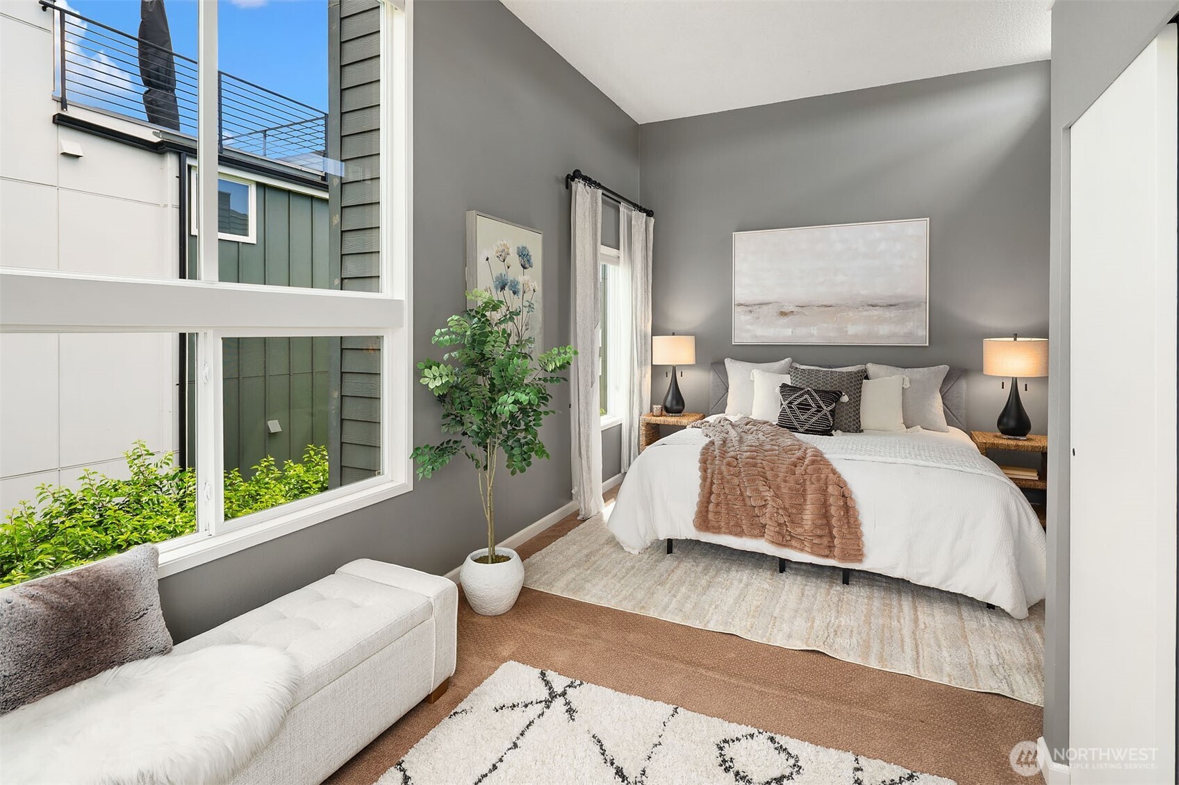 756 North 72nd Street, Unit 201 Seattle, WA 98103 - Photo 13 of 28